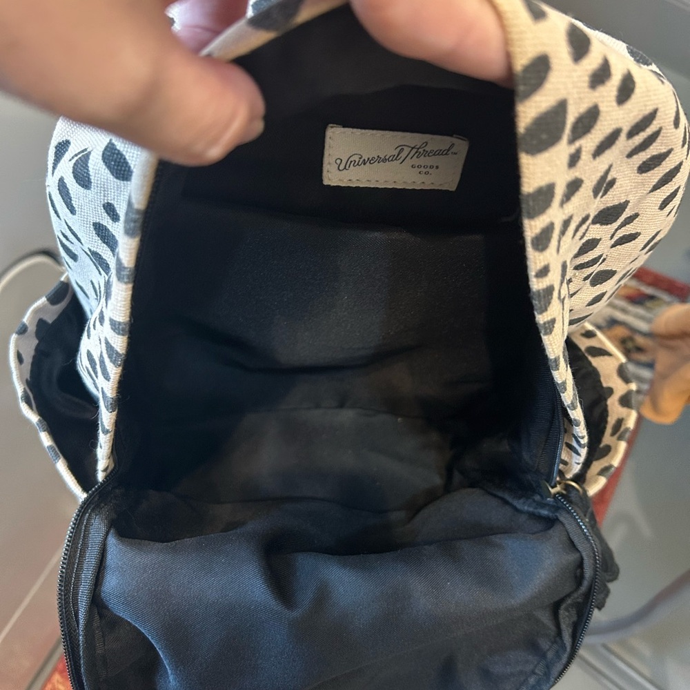 Universal Thread Animal Print Backpack - image 2